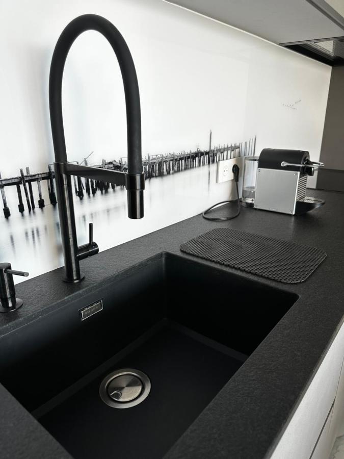 Residence Neuve Le Galatee Pied Dans L'Eau Портисио Екстериор снимка